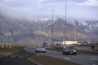 Tekin fyrir of hægan akstur