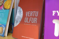 Vertu úlfur er óheyrilega vel skrifuð
