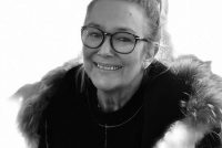 Barnaleg og glöð en lífeyrismálin erfið