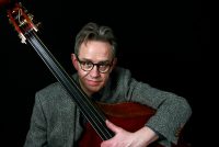 Lifað og lært – Tómas R. Einarsson