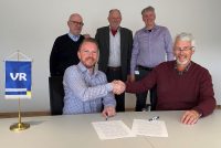VR gerist aðalstyrktaraðili Gráa hersins í málinu gegn ríkinu.