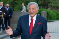 Tony Bennett gefur út síðustu plötuna 95 ára
