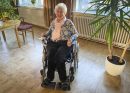 Brunar rúmlega níræð um ganga Grundar í hjólastólnum sínum