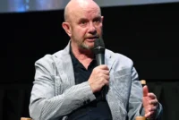 Skrifar um ráðvillta karlmenn