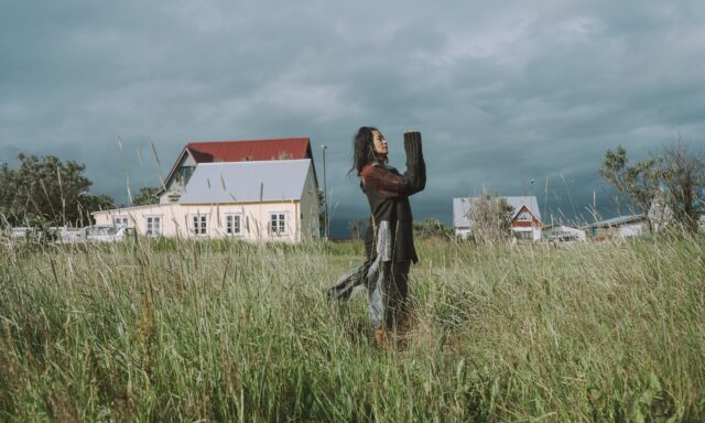 Við erum mjög mótuð af veðráttunni og það skilar sér í hönnun minni