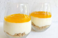 Auðveldar sítrónuoskakökur og kanilkaka