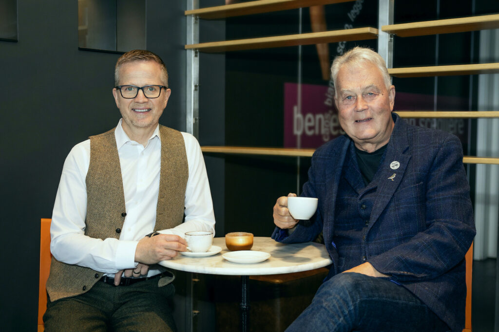 Verum forvitin allt lífið – Lifðu núna