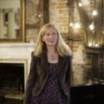 Sextán hringir umhverfis Jörðina