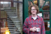 Óþolandi og indælir viðskiptavinir fornbókabúða