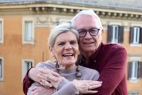 Að deyja í tölvuheimi 