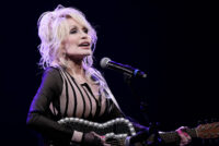 Goðsögnin Dolly Parton er látin